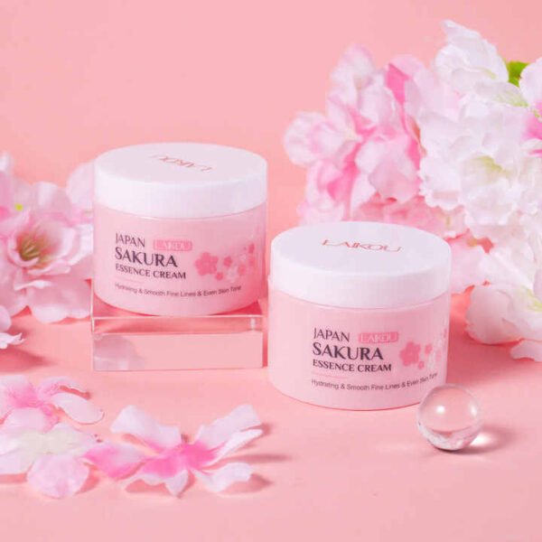 Hf3e9f35f7f9d442b9784fc6d6b54984dY.jpg_720x720q50.jpg LAIKOU Japan Sakura Brightening Cream